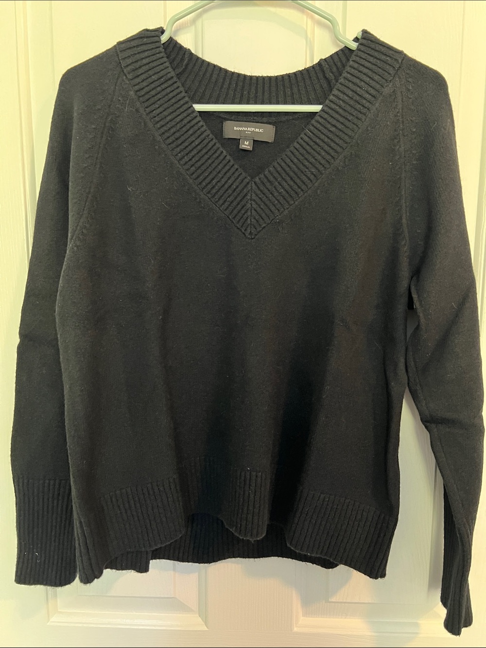 Banana Republic Black V-Neck Sweater - Ribbed Trim